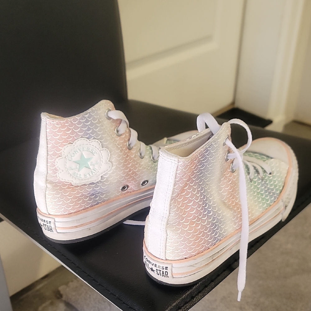 Converse, Size 3Y Kids Iridescent Scale High-Tops